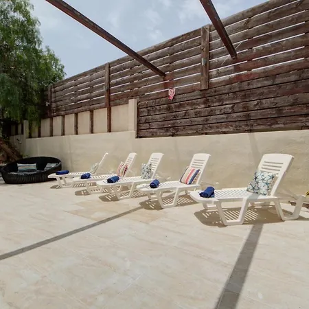 Spacious 4 Bedroom In The Heart Of St Julians By Shortletsmalta