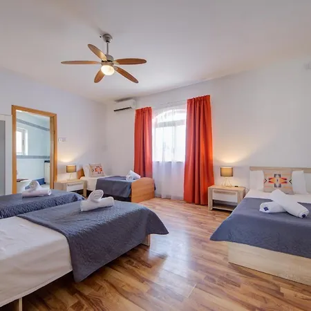 Spacious 4 Bedroom In The Heart Of St Julians By Shortletsmalta *